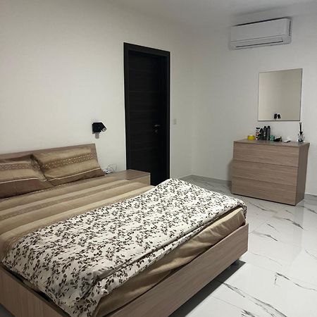 Luqa 3 Bedroom Penthouse T Exterior foto