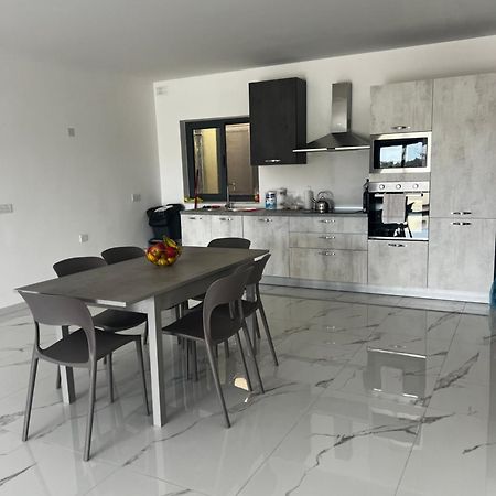 Luqa 3 Bedroom Penthouse T Exterior foto