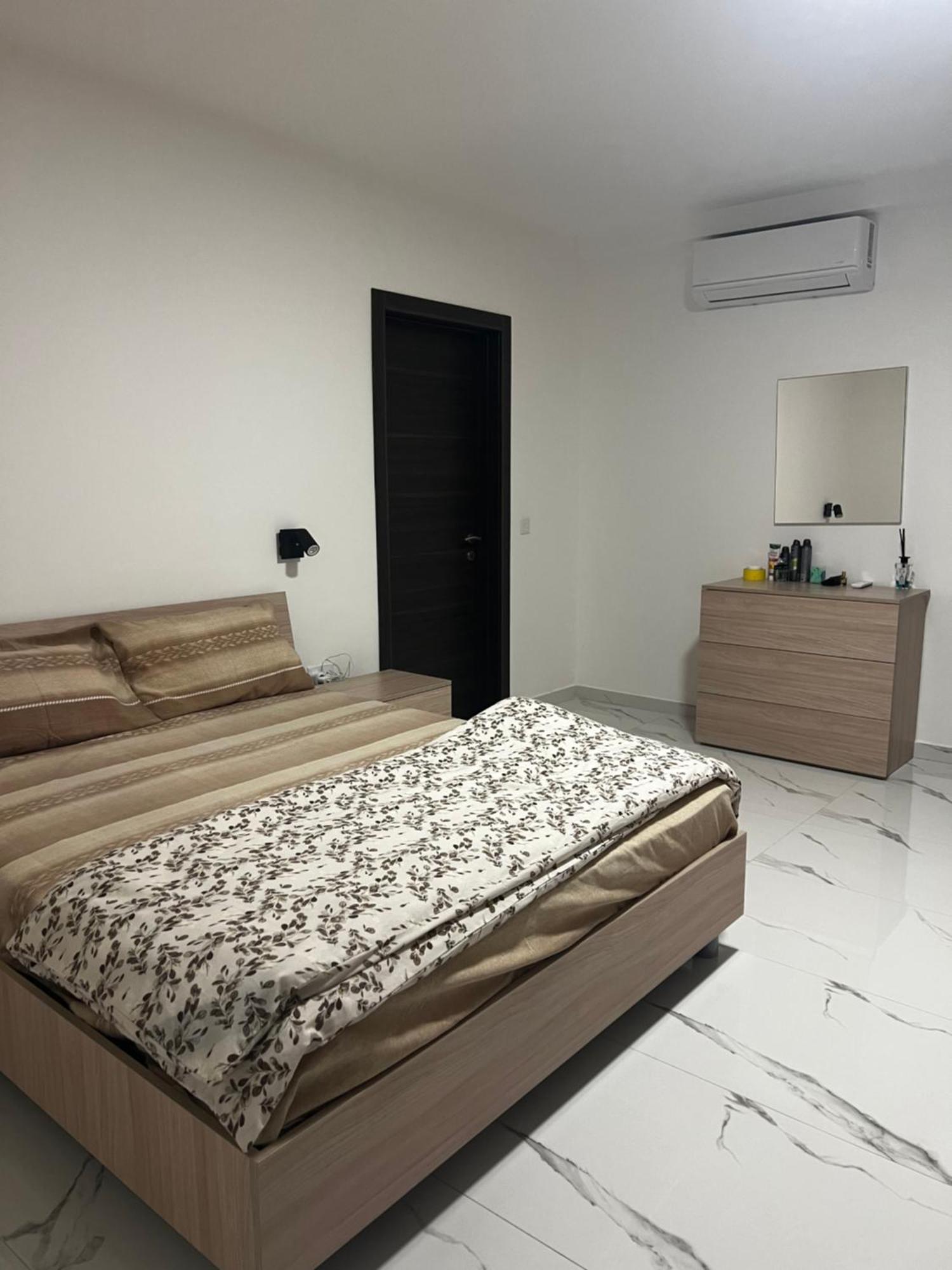 Luqa 3 Bedroom Penthouse T Exterior foto